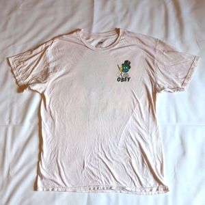 Obey "Sitting on top of the world" Large T Shirt